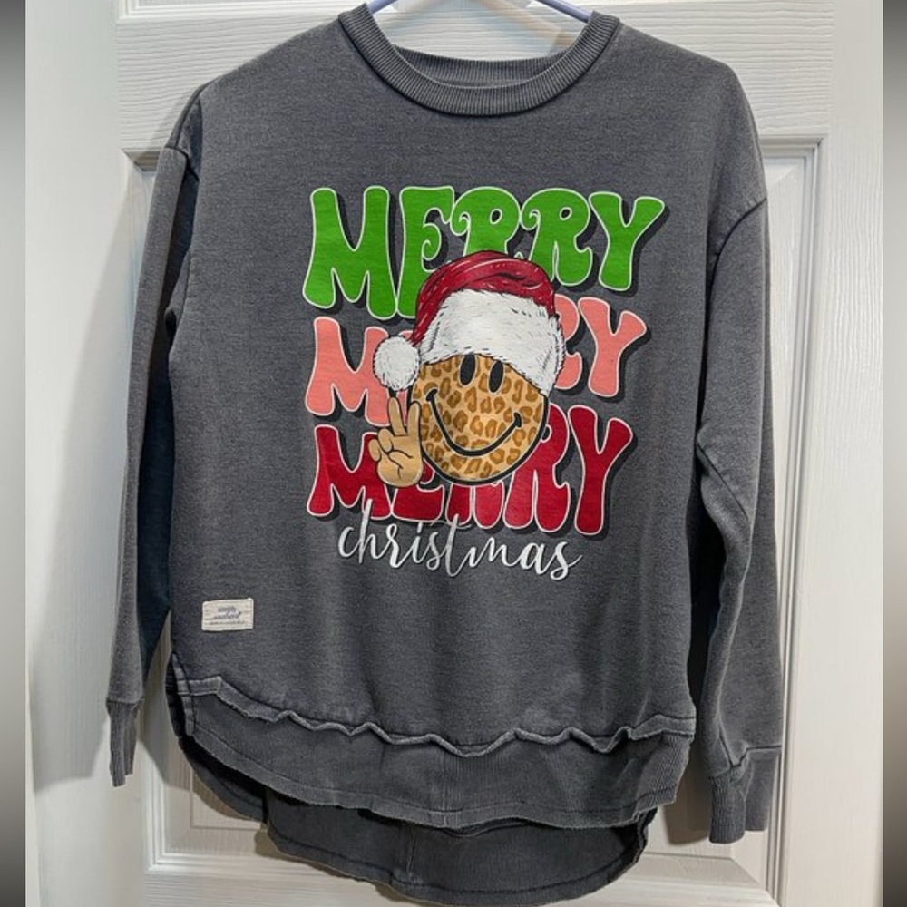 Simply Southern Gray 'Merry Merry Merry Christmas' Leopard Smile Sweatshirt - Picture 1 of 3